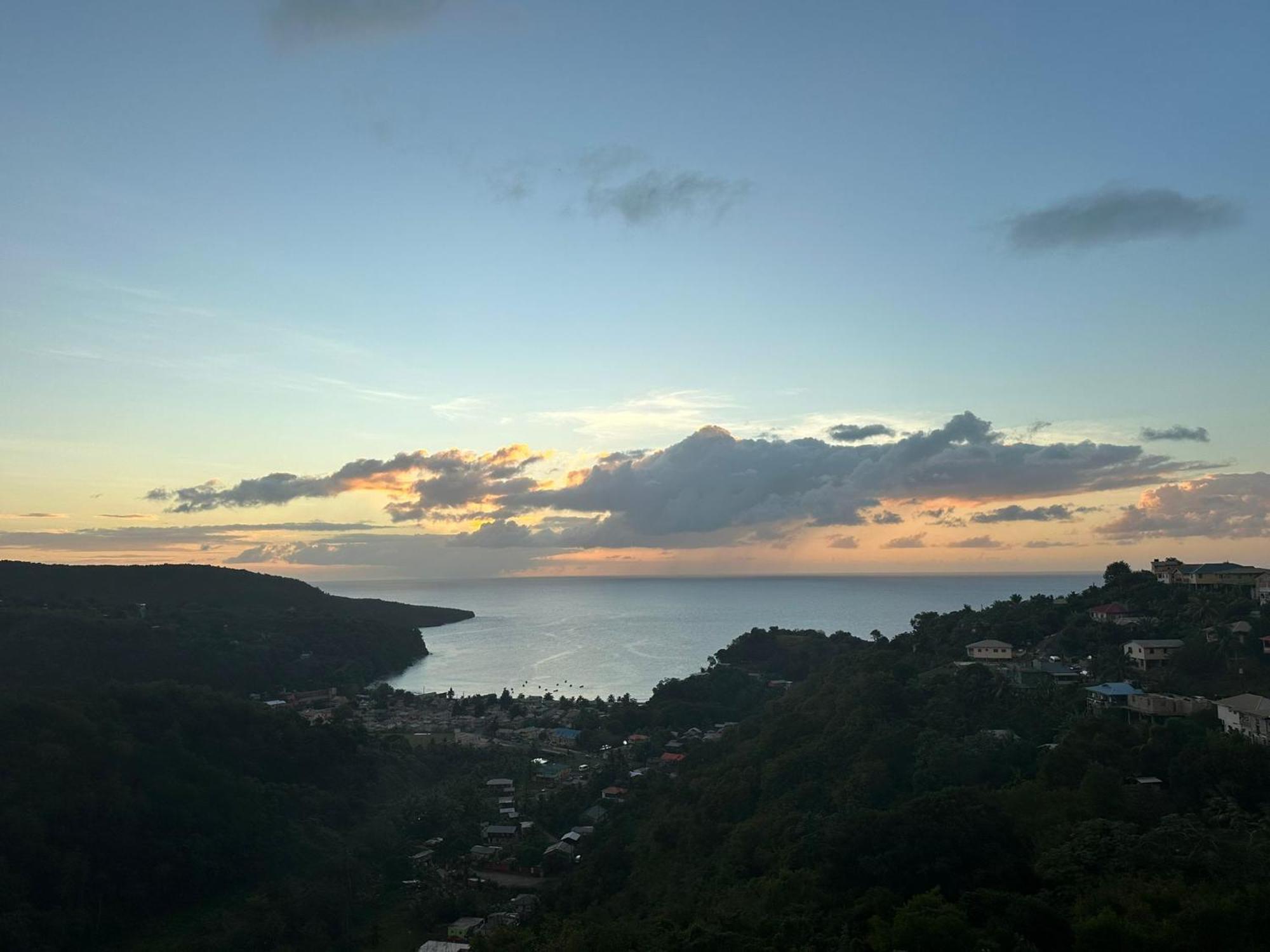 Belle La Maye Bed And Breakfast Villa Anse La Raye Luaran gambar